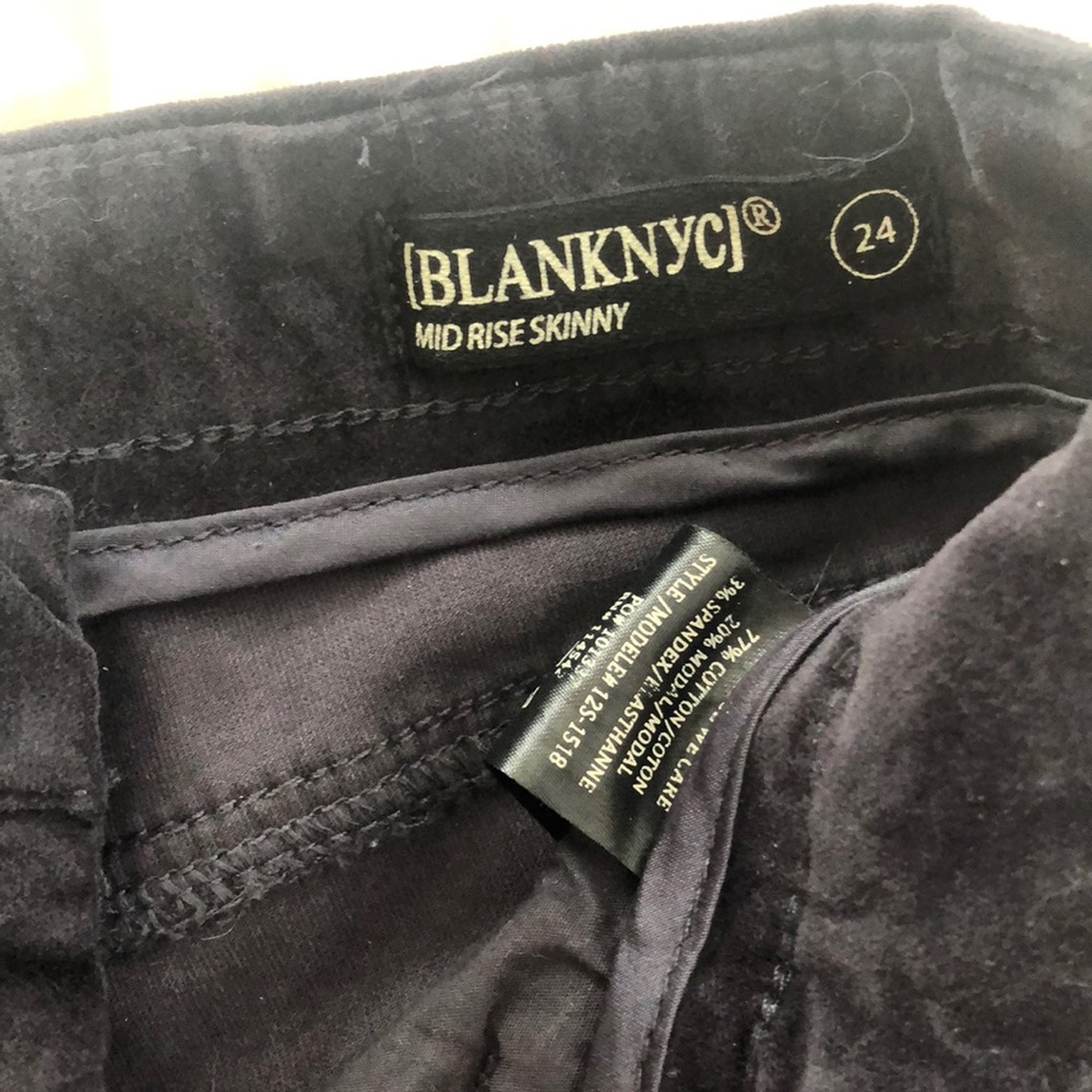 BLANKNYC mid rise skinny velvet jeans size 24